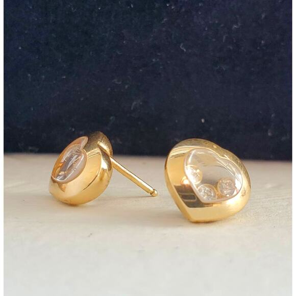 Chopard Floating Happy Diamonds Heart Stud Earrings in 18K Yellow Gold - Picture 5 of 9